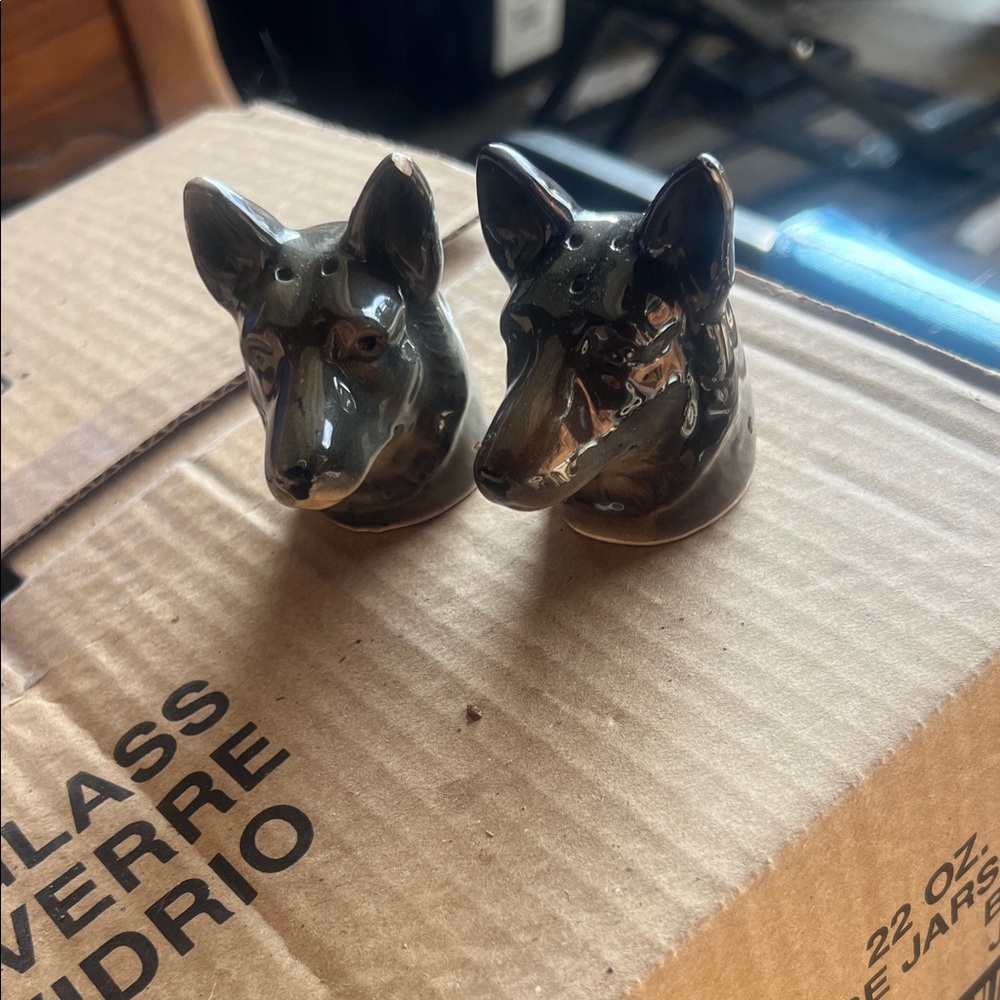 Ceramic Dog Head Figurines or wolf vintage